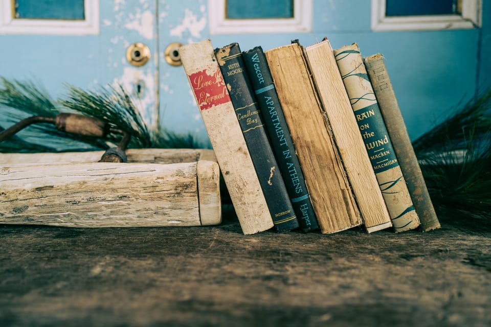 那件馬鈴薯袋洋裝：歐普拉如何將童年的傷痕，織成照亮世界的網？